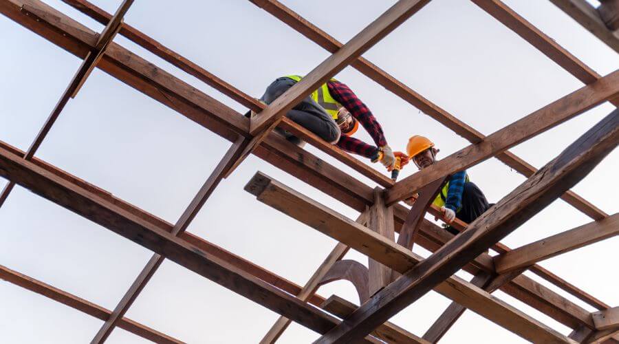 Expert tile roof repair services in Crestwood, IL